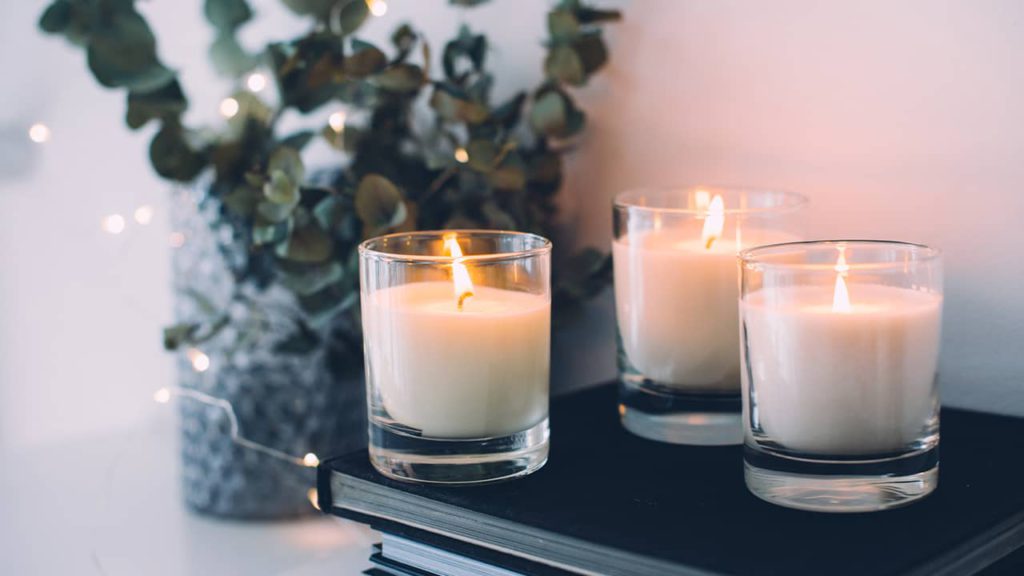 Scented Candles Destroy Air Quality And Poison The Lungs…Here’s What