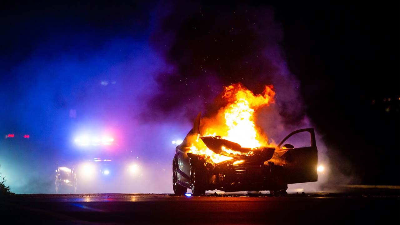 2 cars racing in Fresno crash into another car, children hospitalized, police say