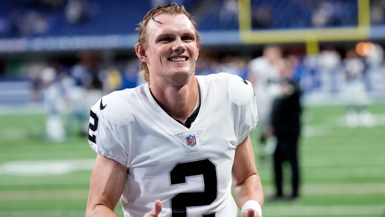 As Carr Predicted, It's Raiders vs. Chargers for AFC Playoff Berth