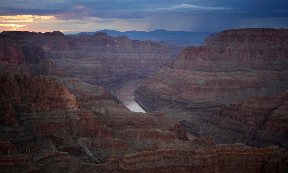 Feds Raise the Stakes in Multi-State Poker Game Over Colorado River Water - GV Wire - Vimarsana News