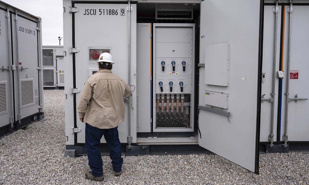 Energy Department Announces $325M for Batteries That Can Store Clean Electricity Longer - GV Wire - Vimarsana News