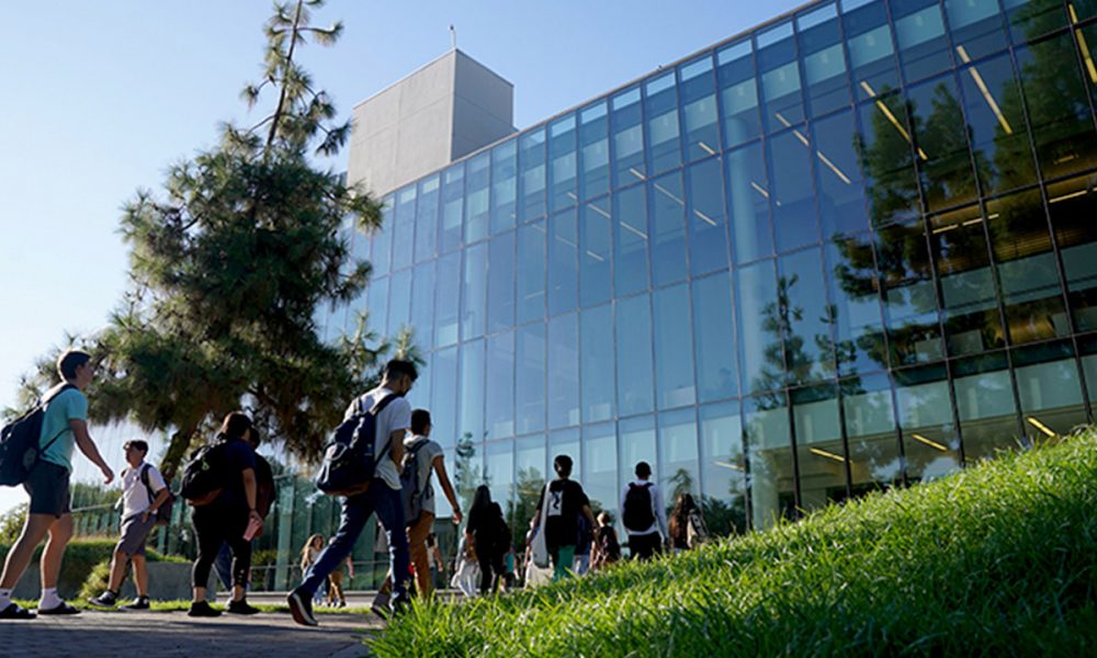 Hmongstory Legacy Partners with Fresno State Library on Digital Repository - GV Wire - Vimarsana News