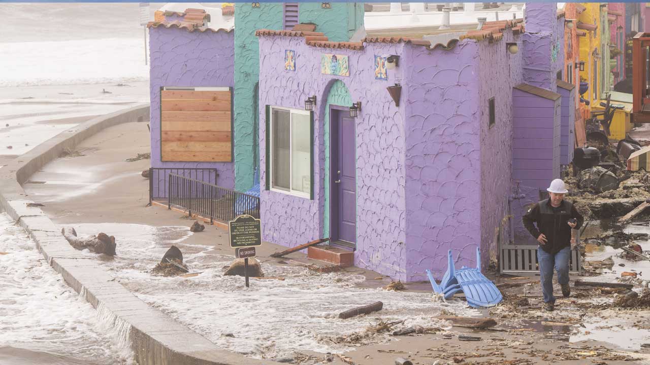 Huge Surf Pounds California and Floods LowLying Areas Surfing LA