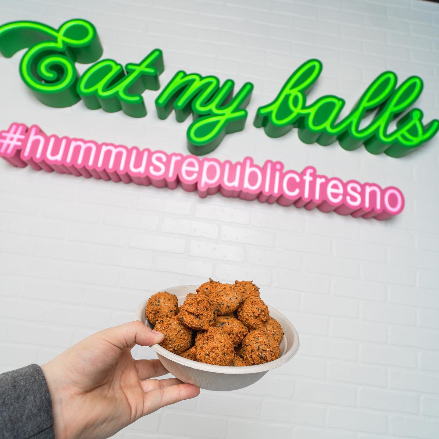 A Hit in Downtown Fresno, Hummus Republic Adds a North End Location